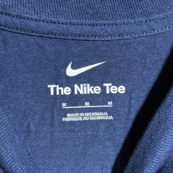 Nike t shirt - Picture 2 of 5